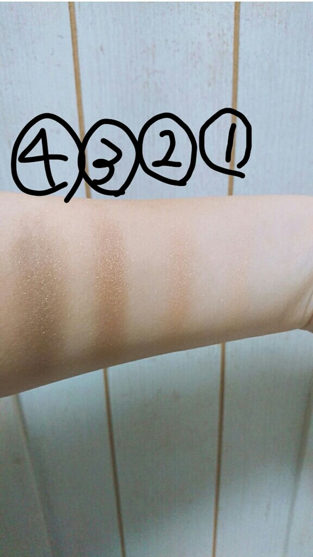 スキニーリッチシャドウ/excel/アイシャドウパレットを使ったクチコミ(3枚目)