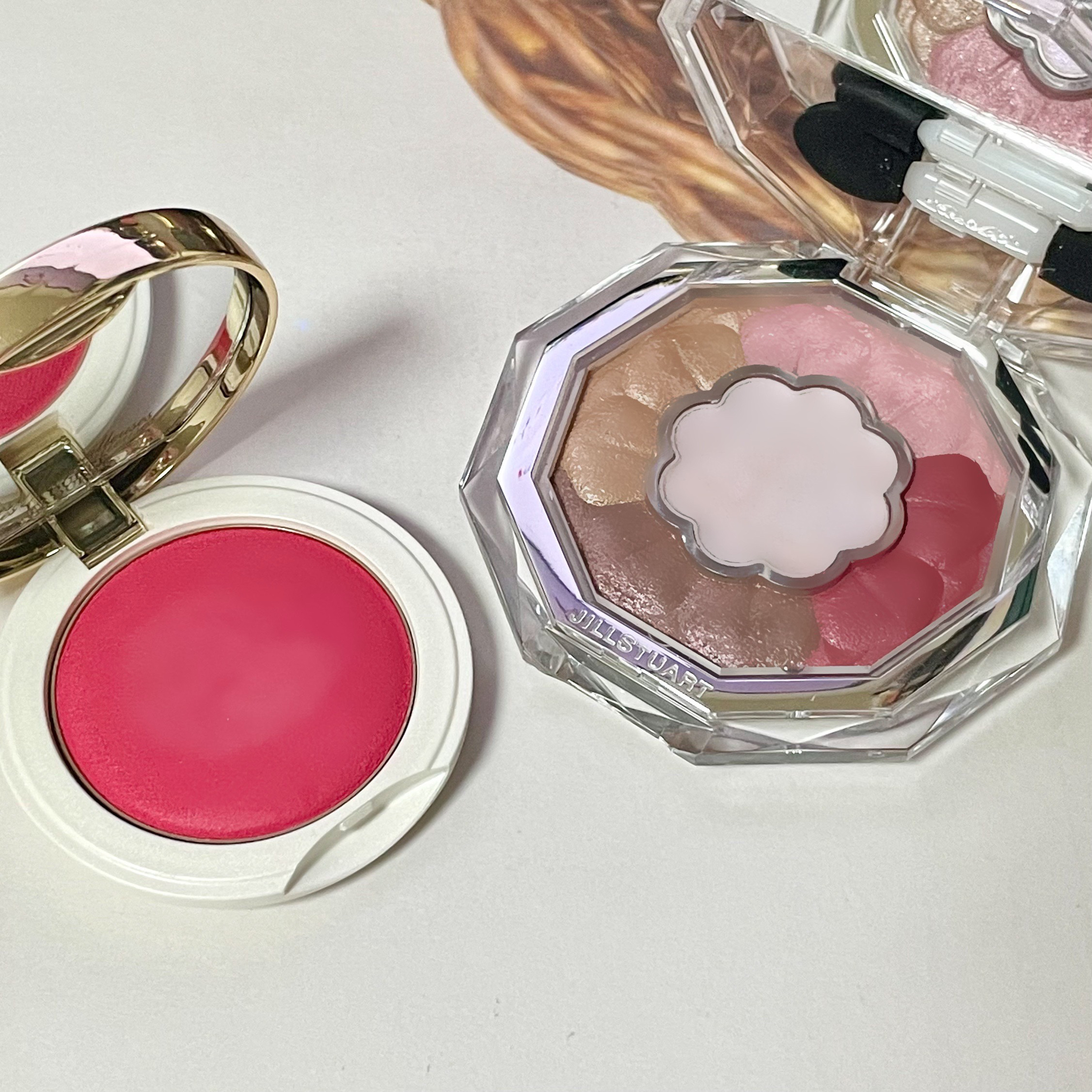 クリーム ブラッシュ 05 ローズ フレーズ/レ・メルヴェイユーズ ラデュレ/ジェル・クリームチークを使ったクチコミ（1枚目）