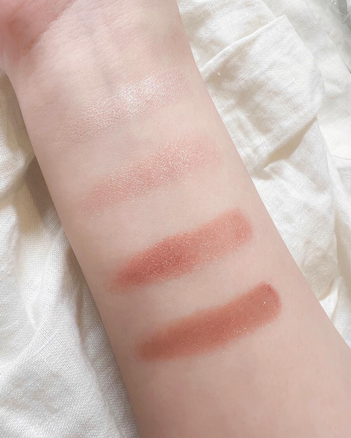 シルキースフレアイズ/キャンメイク/アイシャドウパレットを使ったクチコミ(3枚目)