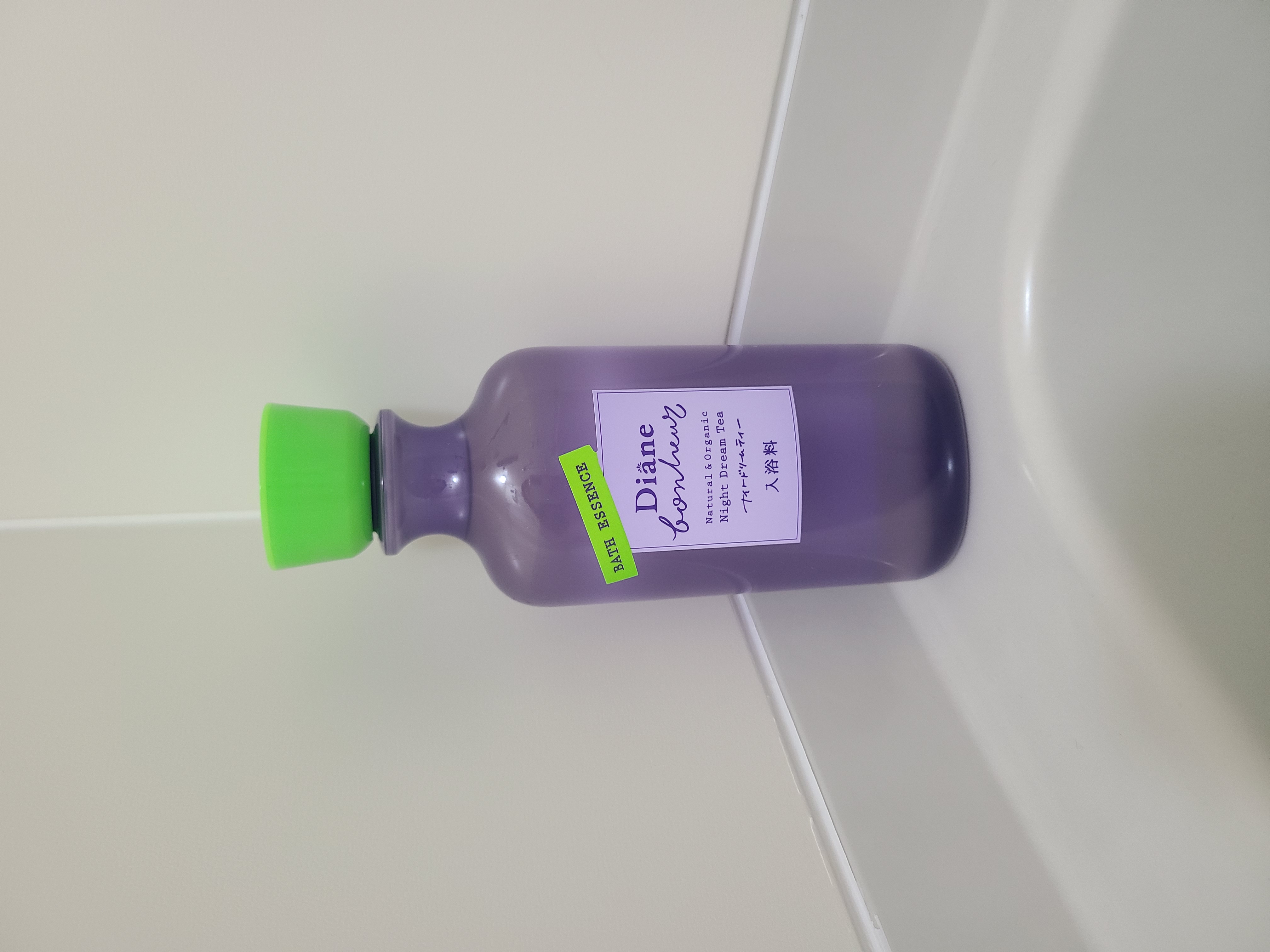 ボヌール バスエッセンス ナイトドリームティーの香り/ダイアン/保湿系入浴剤を使ったクチコミ（1枚目）