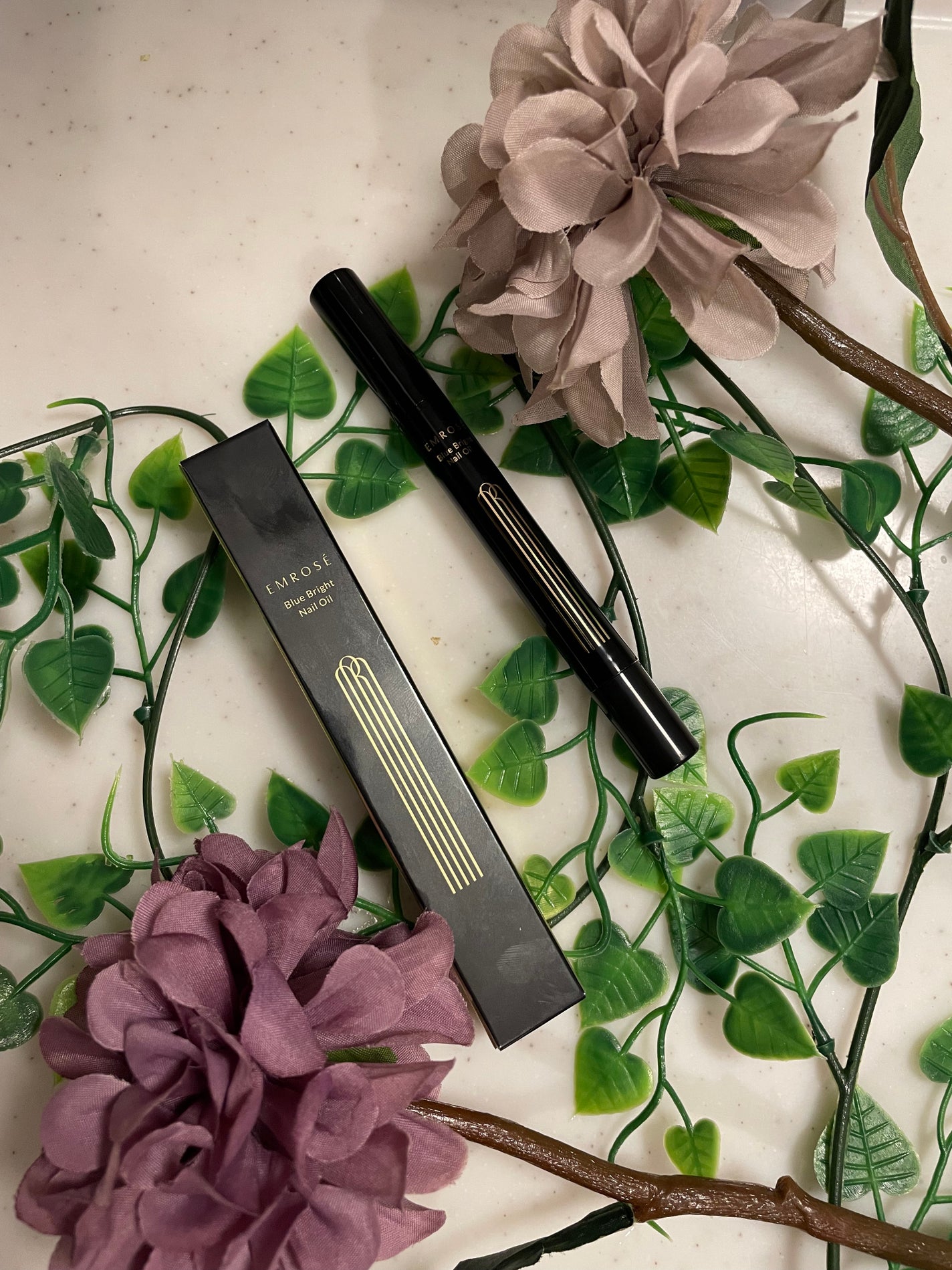 ブルーブライトネイルオイル/EMROSÉ/ネイルオイル・トリートメントを使ったクチコミ(4枚目)