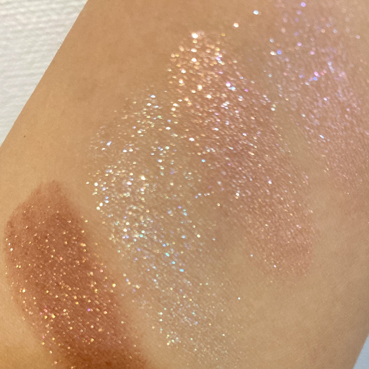 レヨン ジュレアイズ N/Elégance/ジェル・クリームアイシャドウを使ったクチコミ(3枚目)