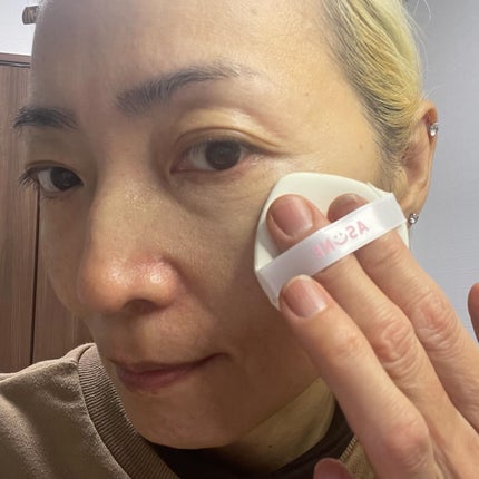 デューイーメッシュファンデーション/ASUNE /クッションファンデーションを使ったクチコミ(5枚目)