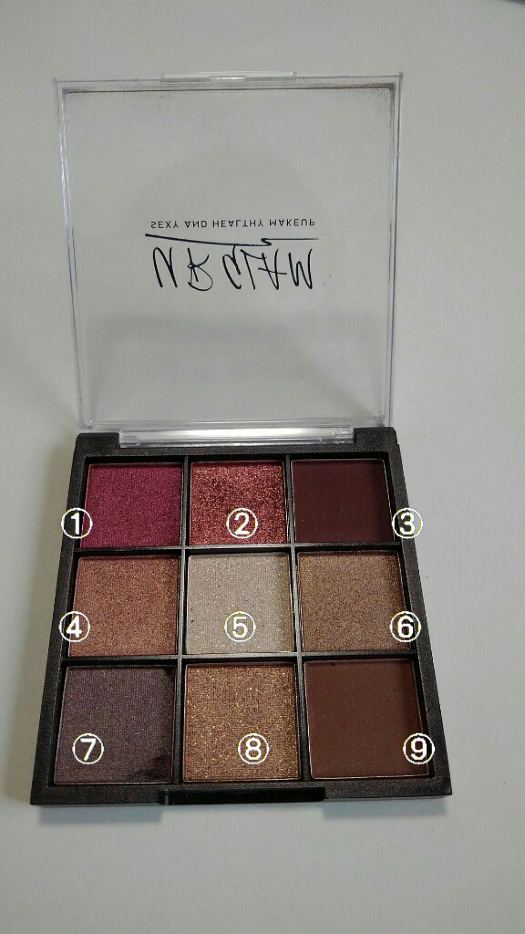 UR GLAM BLOOMING EYE COLOR PALETTE/U R GLAM/アイシャドウパレットを使ったクチコミ(3枚目)