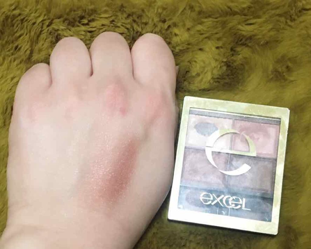 スキニーリッチシャドウ/excel/アイシャドウパレットを使ったクチコミ（3枚目）