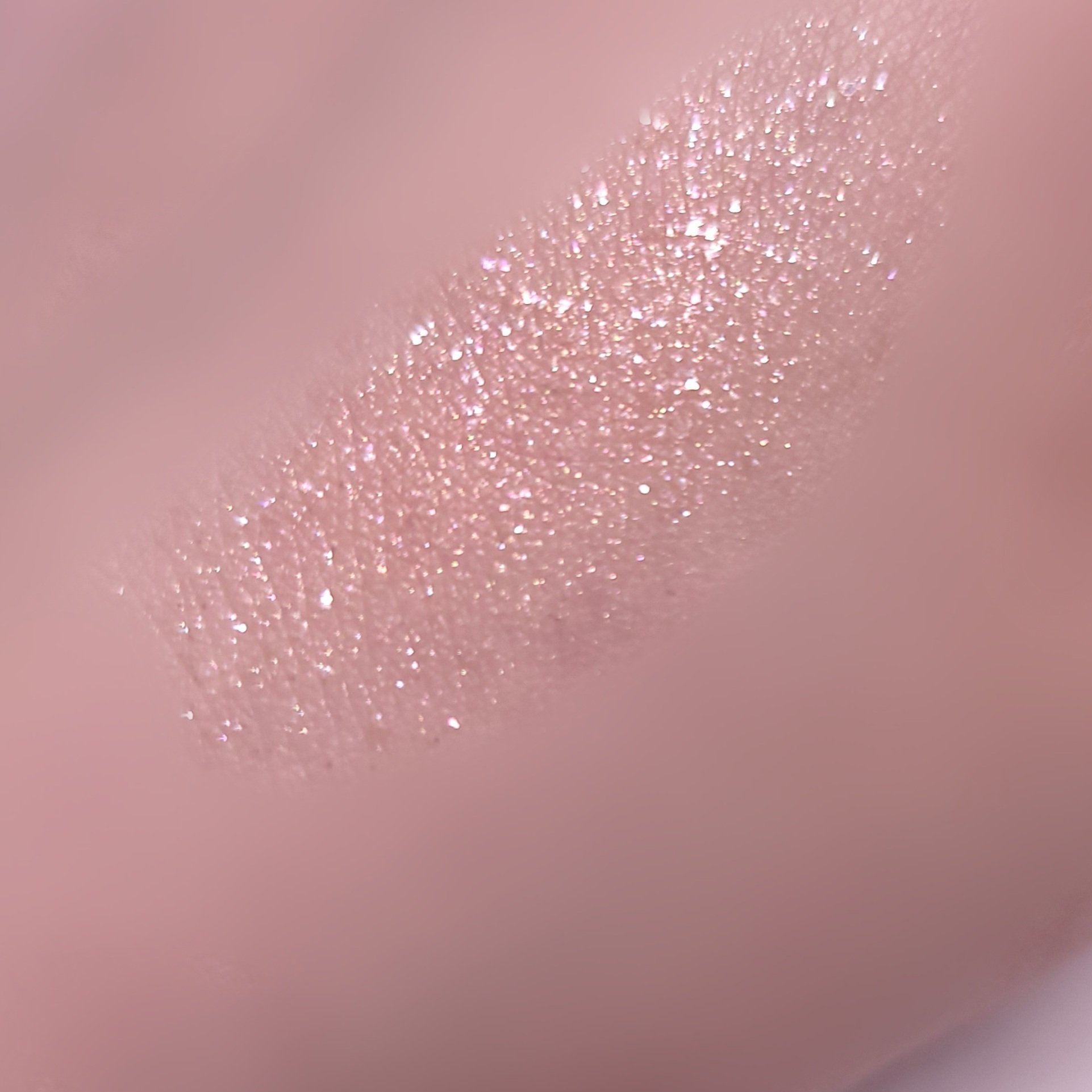 シャドーカスタマイズ (フローティング)/MAJOLICA MAJORCA/単色アイシャドウを使ったクチコミ（3枚目）