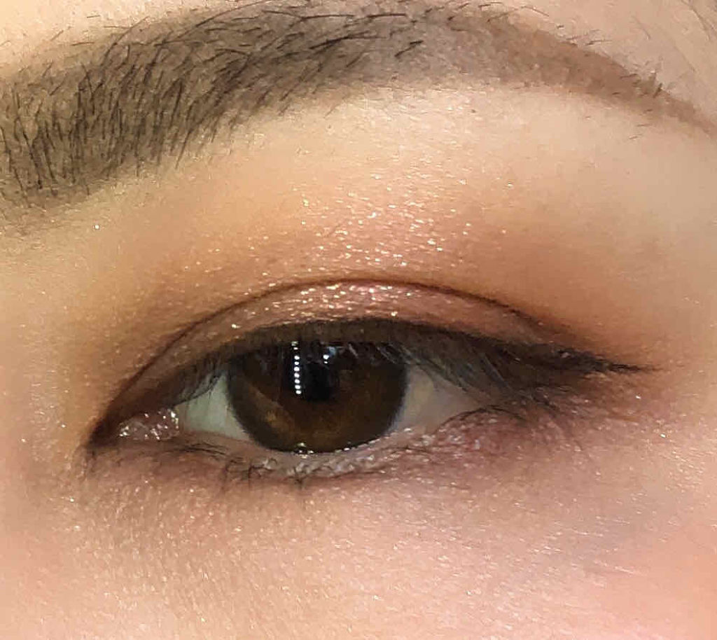 グリッタープリズム シャドウ/MISSHA/グリッターを使ったクチコミ（3枚目）