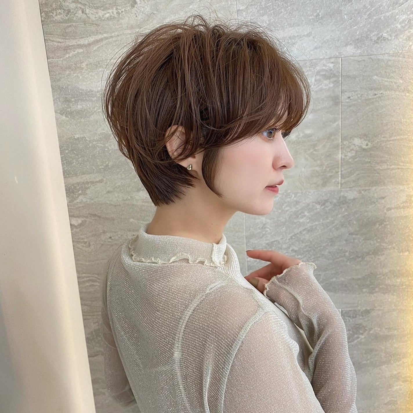 lond soleil 山本樹理 on LIPS 「ゆるふわ可愛いパーマショート❣️@juuuuri89←ご予約は..」(2枚目)