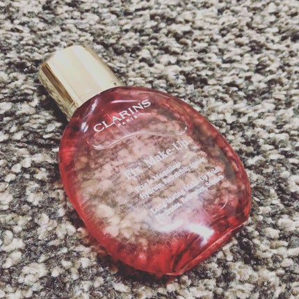 ゆい on LIPS 「*クラランスフィックスメイクアップミスト*ずっと気になってたア..」(1枚目)