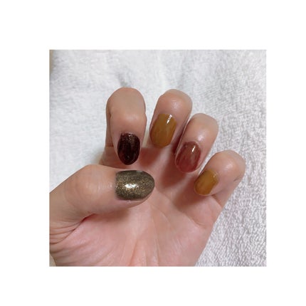 カラフルネイルズ/キャンメイク/マニキュアを使ったクチコミ(4枚目)