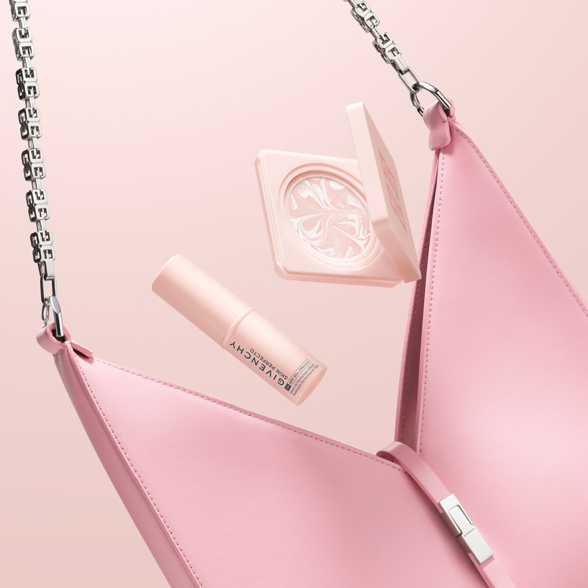 スキン PFCT UV フルイド/GIVENCHY/日焼け止めミルクを使ったクチコミ（1枚目）