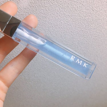 RMK リップジェリーグロス 03ベビーブルー 定価2200円

水色のグロス！細かいきらきらが入ってて可愛い。唇につけるとそこまで青みは感じないので誰でも普通のキラキラグロスとして使いやすいと思う。テ