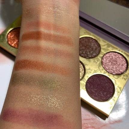 アイシャドウ × 8 テンプティング フェイト/M・A・C/アイシャドウパレットを使ったクチコミ(4枚目)