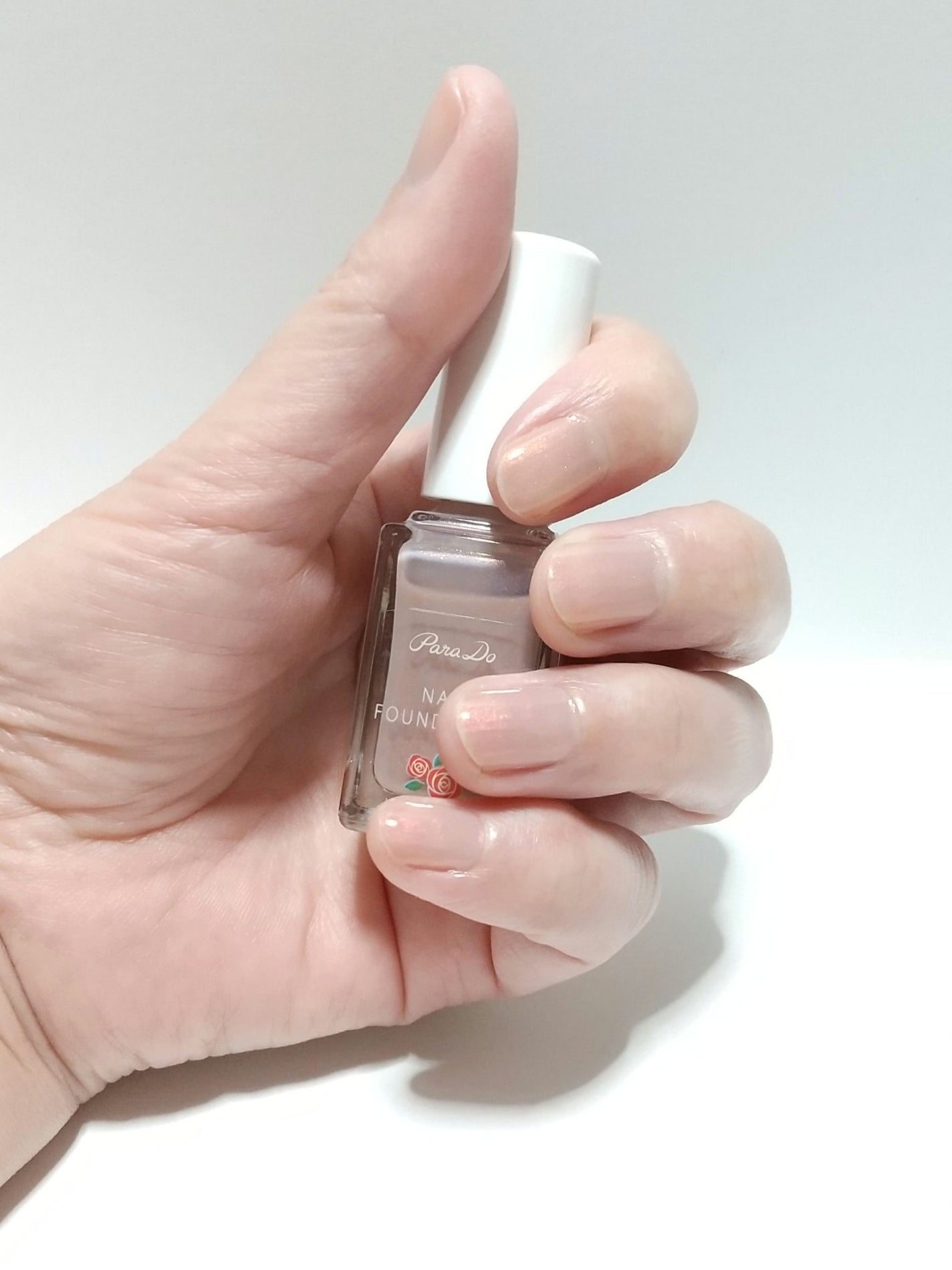 ネイルファンデーション/パラドゥ/マニキュアを使ったクチコミ(3枚目)