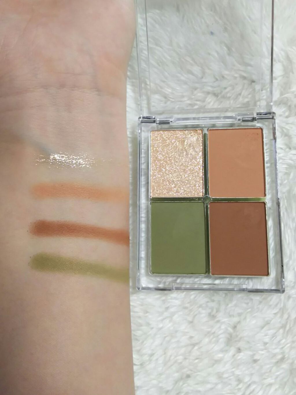 4色アイシャドウパレット/aZTK/アイシャドウパレットを使ったクチコミ(2枚目)