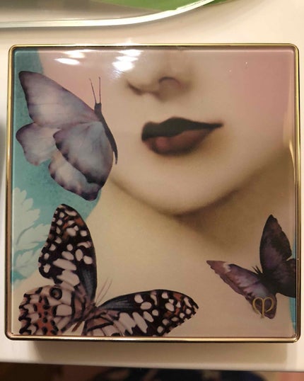 プードルコンパクトエサンシエル/クレ・ド・ポー ボーテ/プレストパウダーを使ったクチコミ(1枚目)