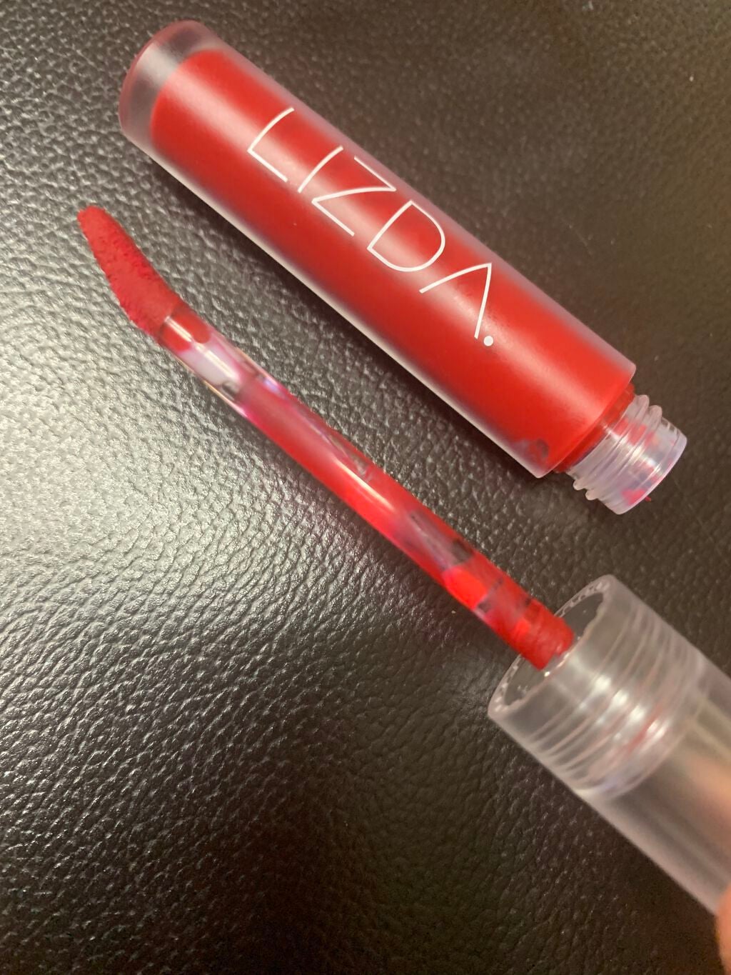 エアフィットベルベットティント/LIZDA/リップティントを使ったクチコミ(4枚目)