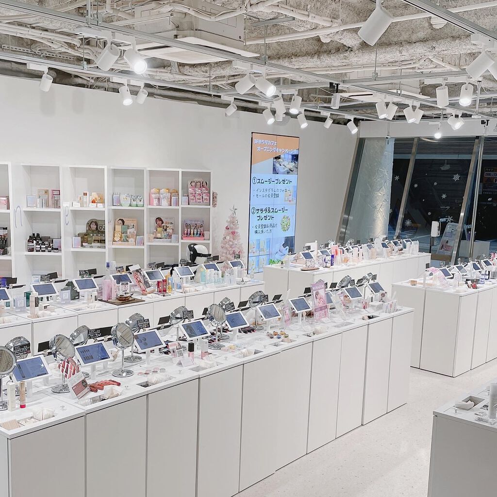 シャンプー スリークモイスト/FLOWDIA/サロンシャンプーを使ったクチコミ(2枚目)