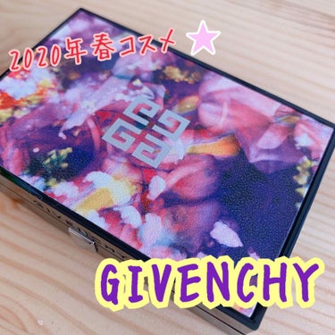 GIVENCHY
プリズム・ブラッシュ  
No.03  スパイス
 
¥6300+税


実は買っていました🙈
GIVENCHYの限定パケのチーク🙈


店舗に見に行って手につけた瞬間、
じゅわっと発