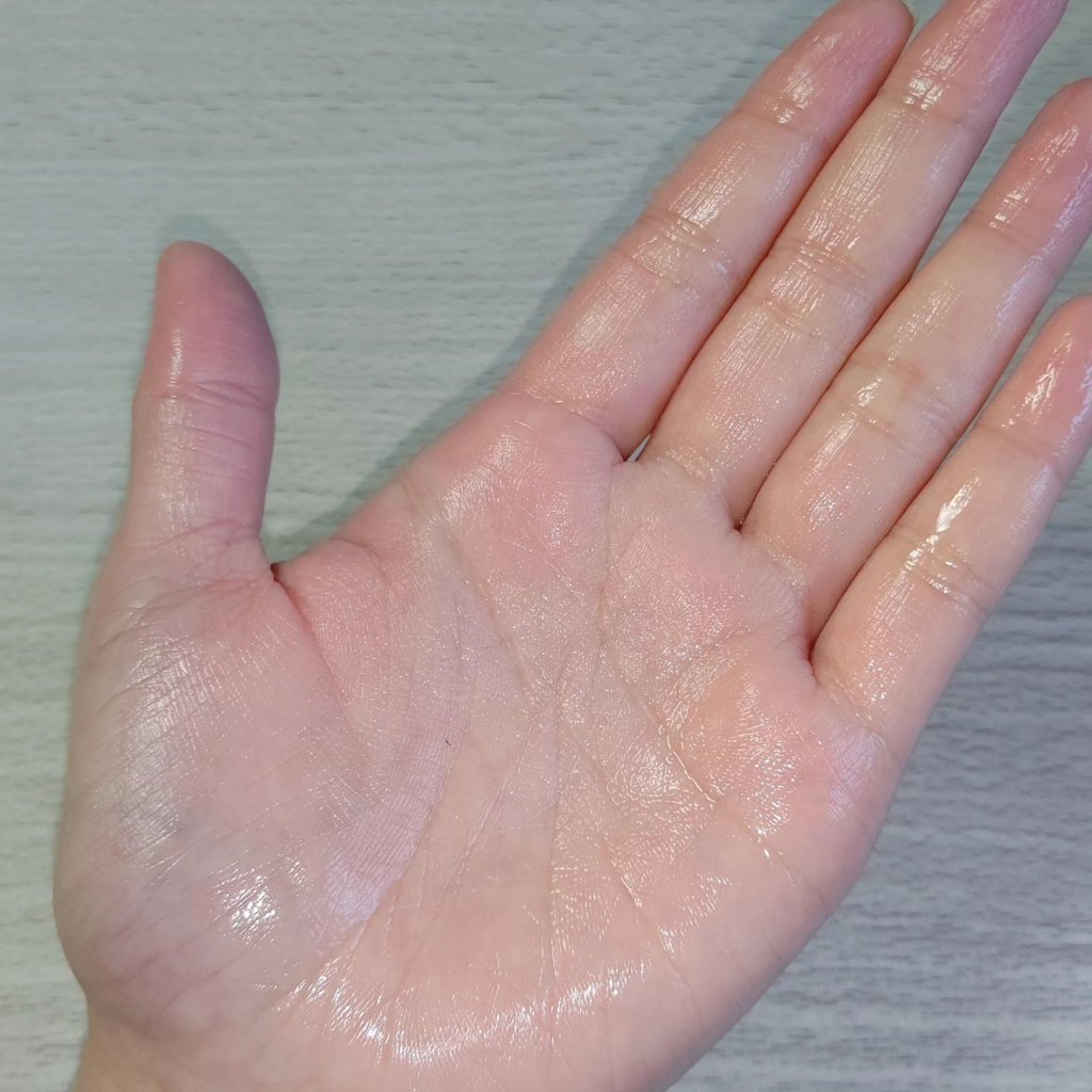 ハトムギ美容水inビタミンC誘導体/パエンナ/化粧水を使ったクチコミ（3枚目）