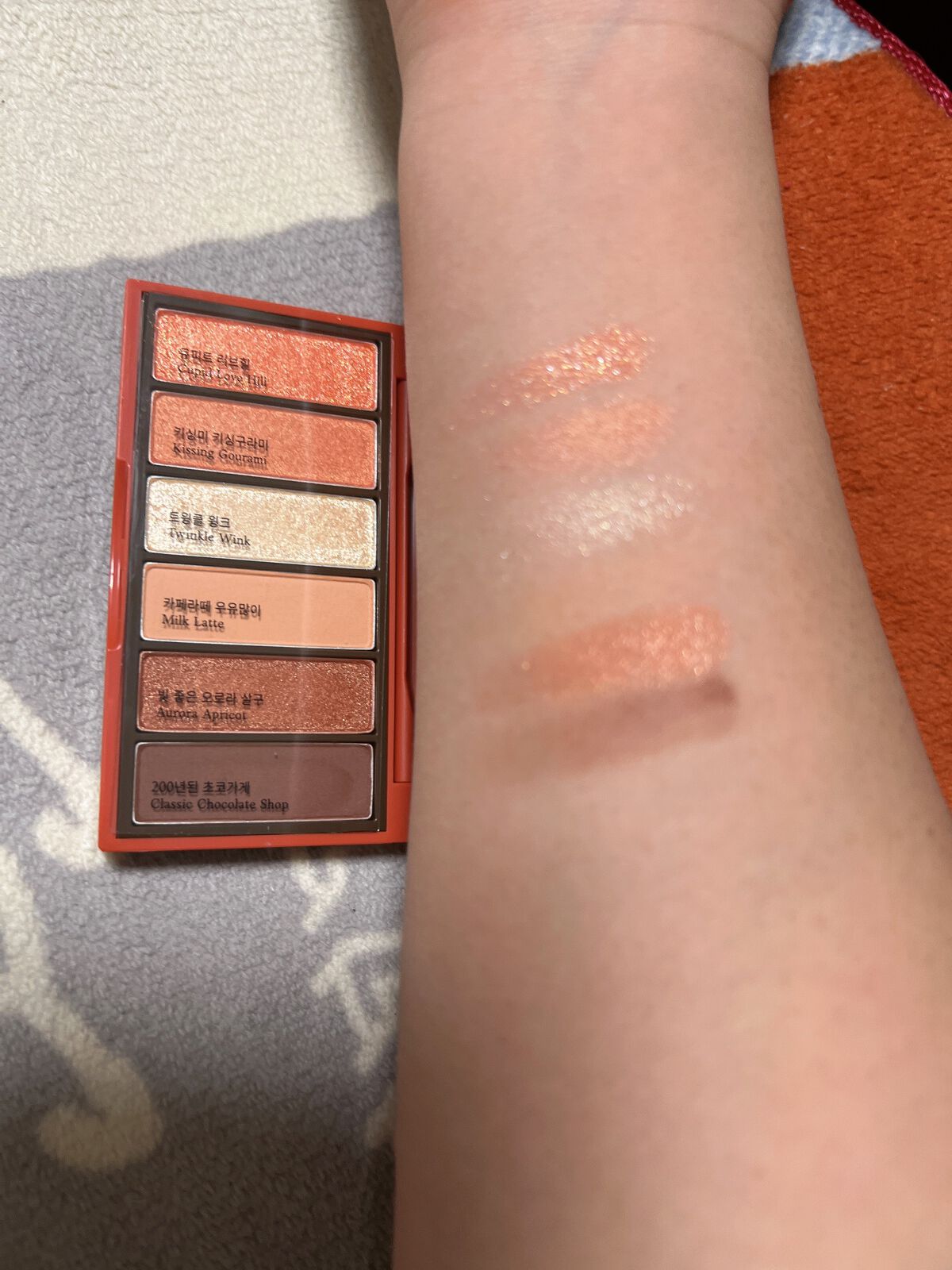 プレイカラーアイズミニ　ベストラブ/ETUDE/アイシャドウパレットを使ったクチコミ（3枚目）