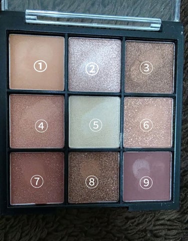 UR GLAM　BLOOMING EYE COLOR PALETTE/U R GLAM/アイシャドウパレットを使ったクチコミ（2枚目）