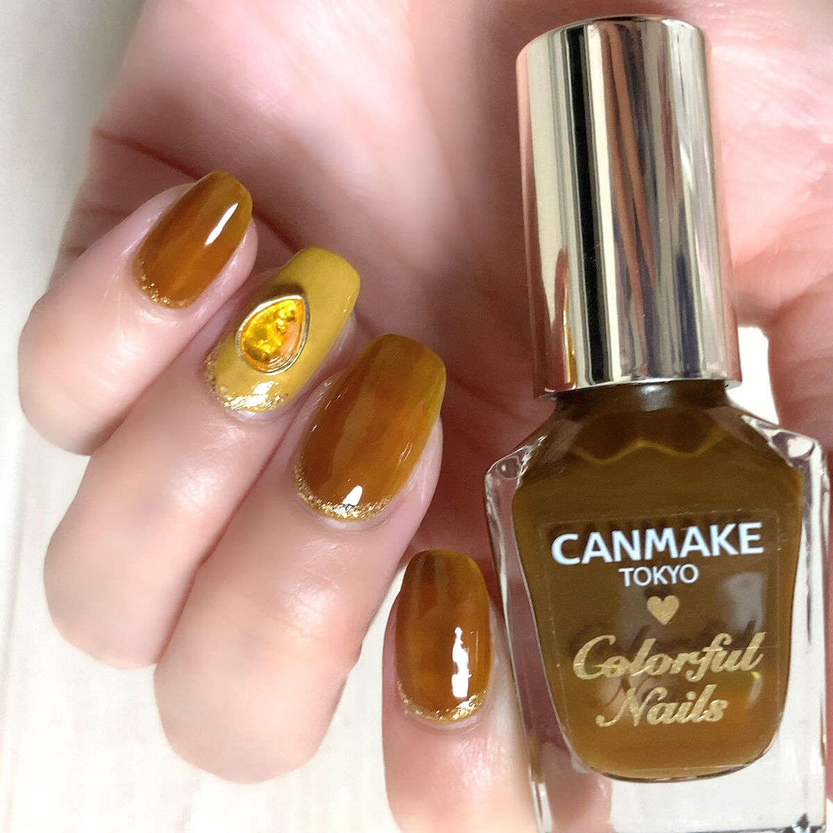 カラフルネイルズ/キャンメイク/マニキュアを使ったクチコミ（2枚目）