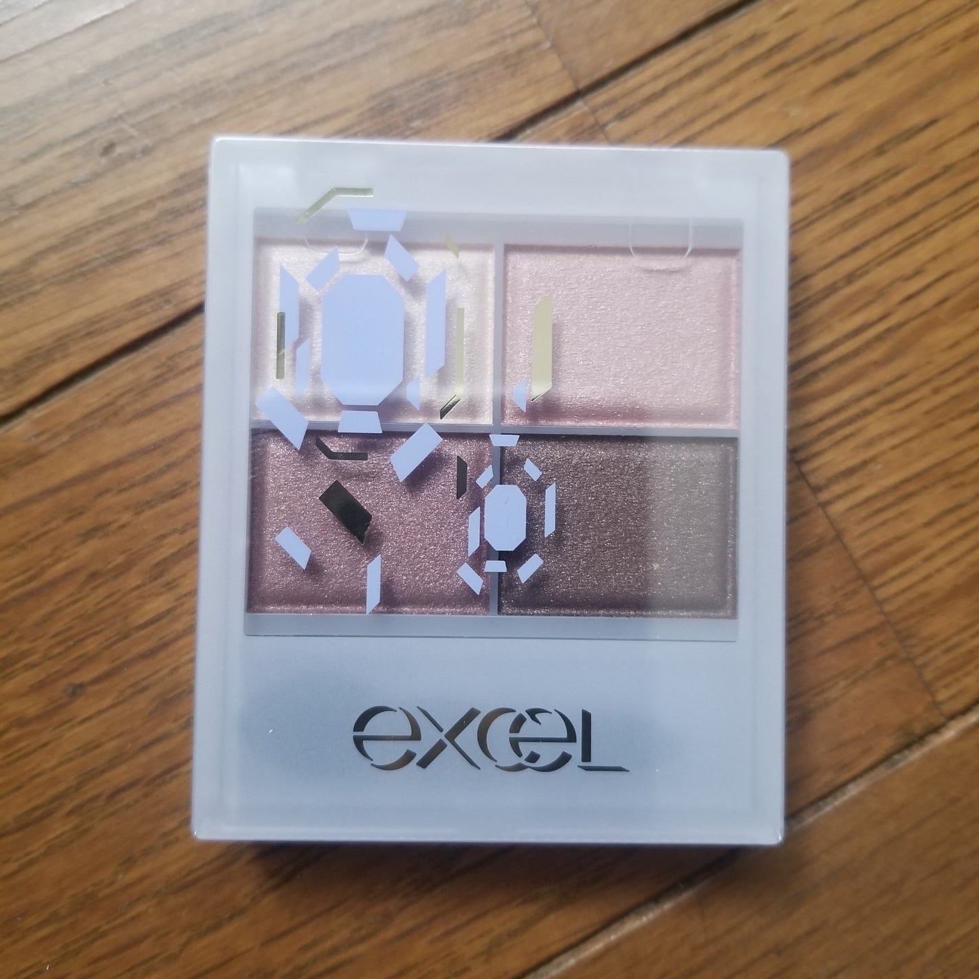 スキニーリッチシャドウ/excel/アイシャドウパレットを使ったクチコミ(1枚目)