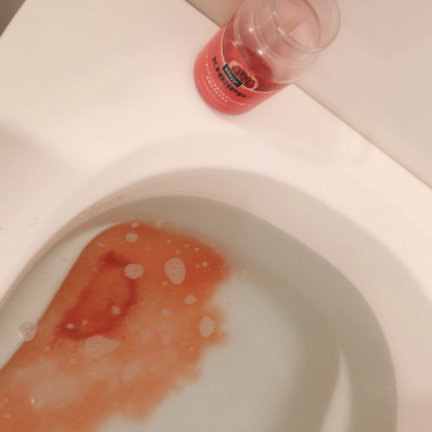 クナイプ バスソルト ザクロの香り/クナイプ/入浴剤を使ったクチコミ（2枚目）