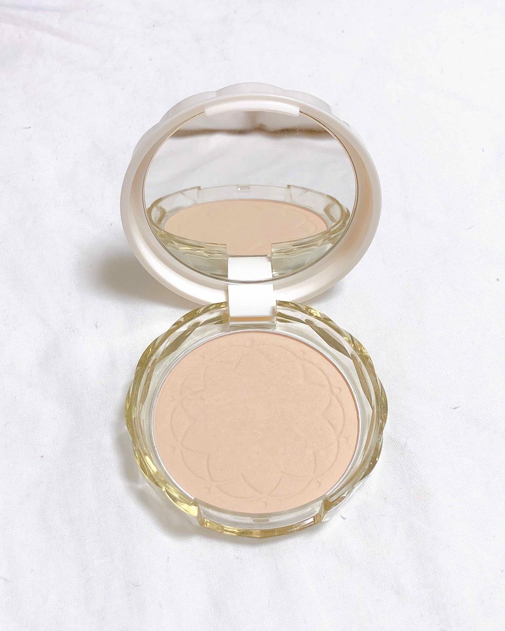 UVシルクカバーパウダー/CEZANNE/プレストパウダーを使ったクチコミ（1枚目）