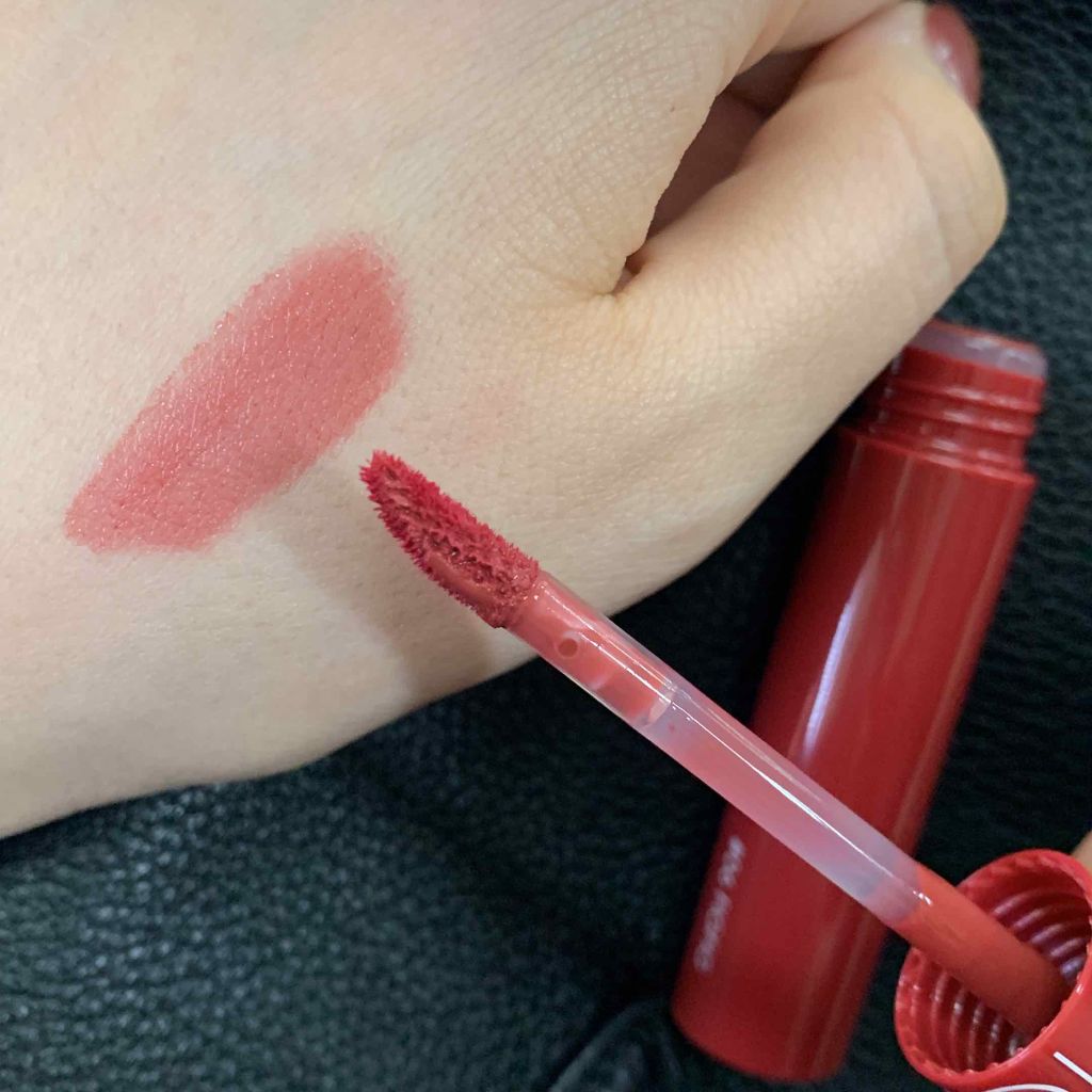 ジューシーラスティングティント/rom&nd/リップティントを使ったクチコミ(1枚目)