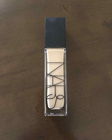 NARS ナチュラルラディアント ロングウェアファンデーションのクチコミ「なかなか思う様なファンデに出会えず迷子だった時に出会えたファンデーションです！

〈NARS〉.....」（1枚目）