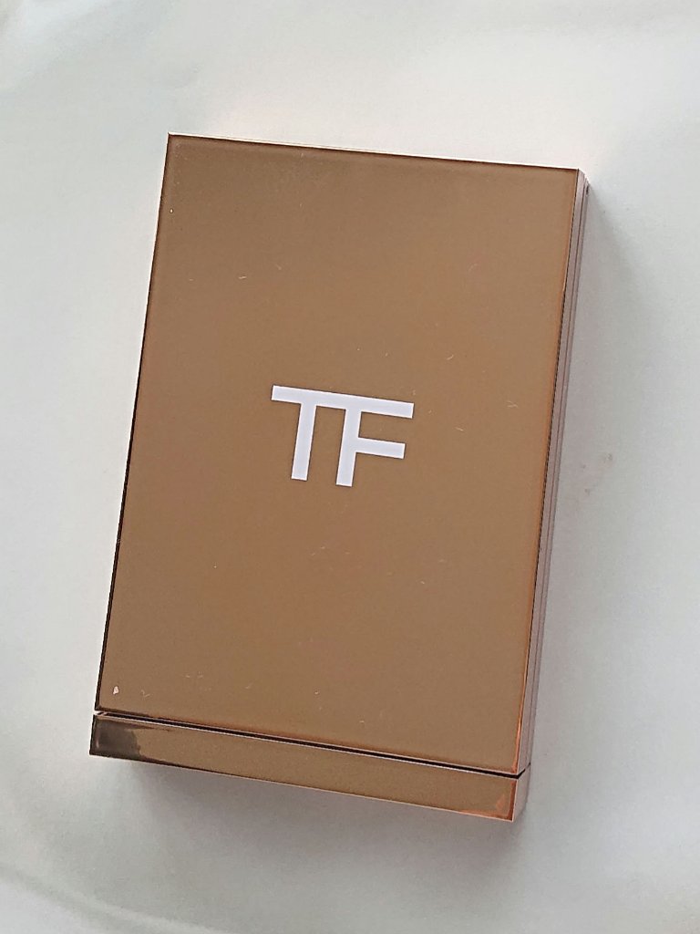 ソレイユ ドゥ フ アイ カラー クォード 02S トロピカル ダスク/TOM FORD BEAUTY/アイシャドウパレットを使ったクチコミ（2枚目）