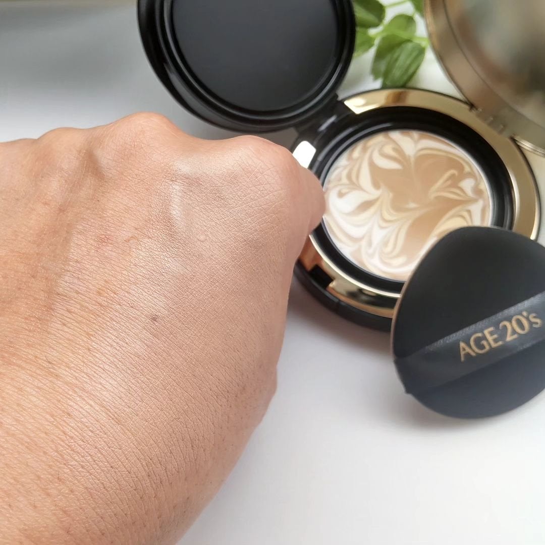 SIGNATURE ESSENCE COVER PACT /AGE20’s/クリーム・エマルジョンファンデーションを使ったクチコミ(8枚目)