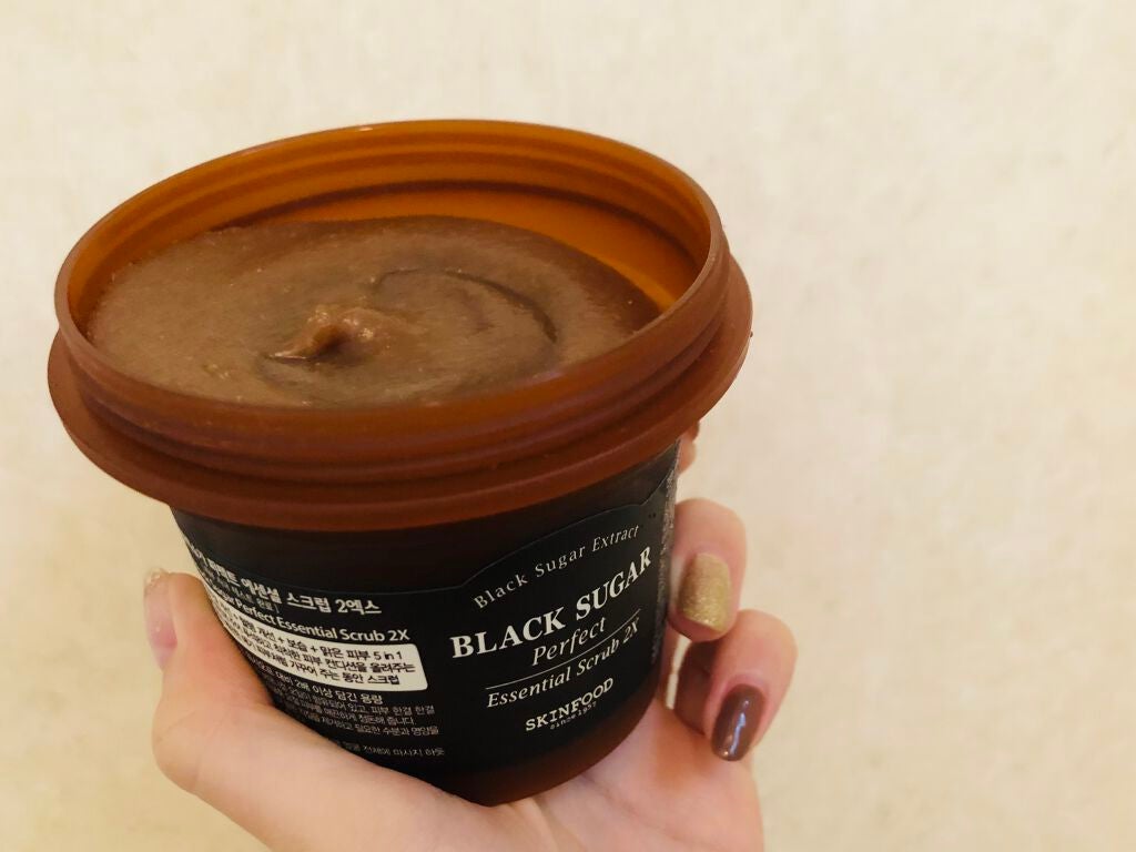 ブラックシュガー パーフェクト エッセンシャル スクラブ2X/SKINFOOD/洗い流すパック・マスクを使ったクチコミ(1枚目)