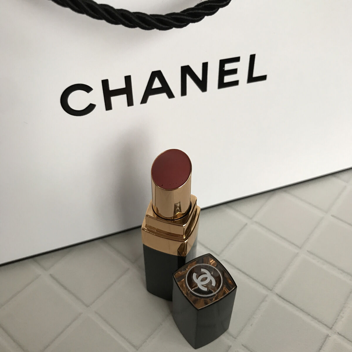 ルージュ ココ フラッシュ/CHANEL/口紅を使ったクチコミ（2枚目）