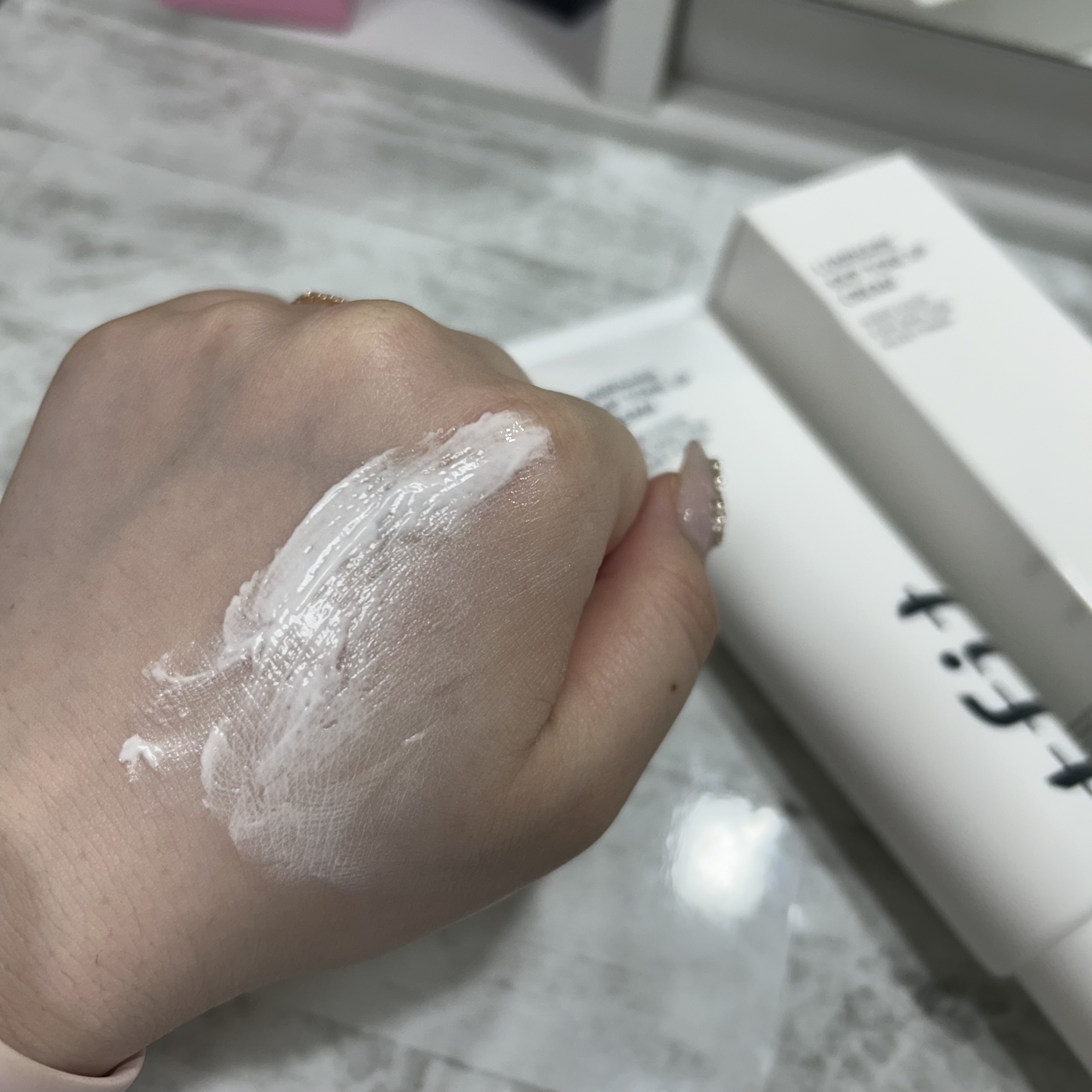 ルミネールスキップトーンアップクリーム/TFIT/化粧下地を使ったクチコミ（2枚目）