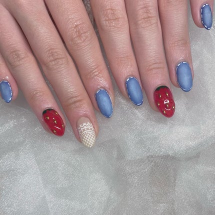 kanna on LIPS 「・・・𝒟𝑒𝓃𝒾𝓂×𝒮𝓉𝓇𝒶𝓌𝒷𝑒𝓇𝓇𝓎×𝐿𝒶𝒸𝑒💋レースは手描..」(4枚目)