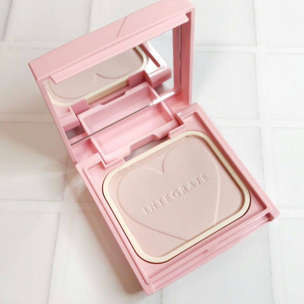 すっぴんメイカー　CCパウダー/インテグレート/プレストパウダーを使ったクチコミ（1枚目）