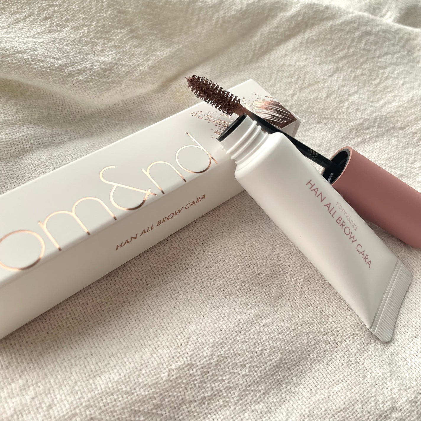 ハンオールブロウカラ/rom&nd/眉マスカラを使ったクチコミ(3枚目)