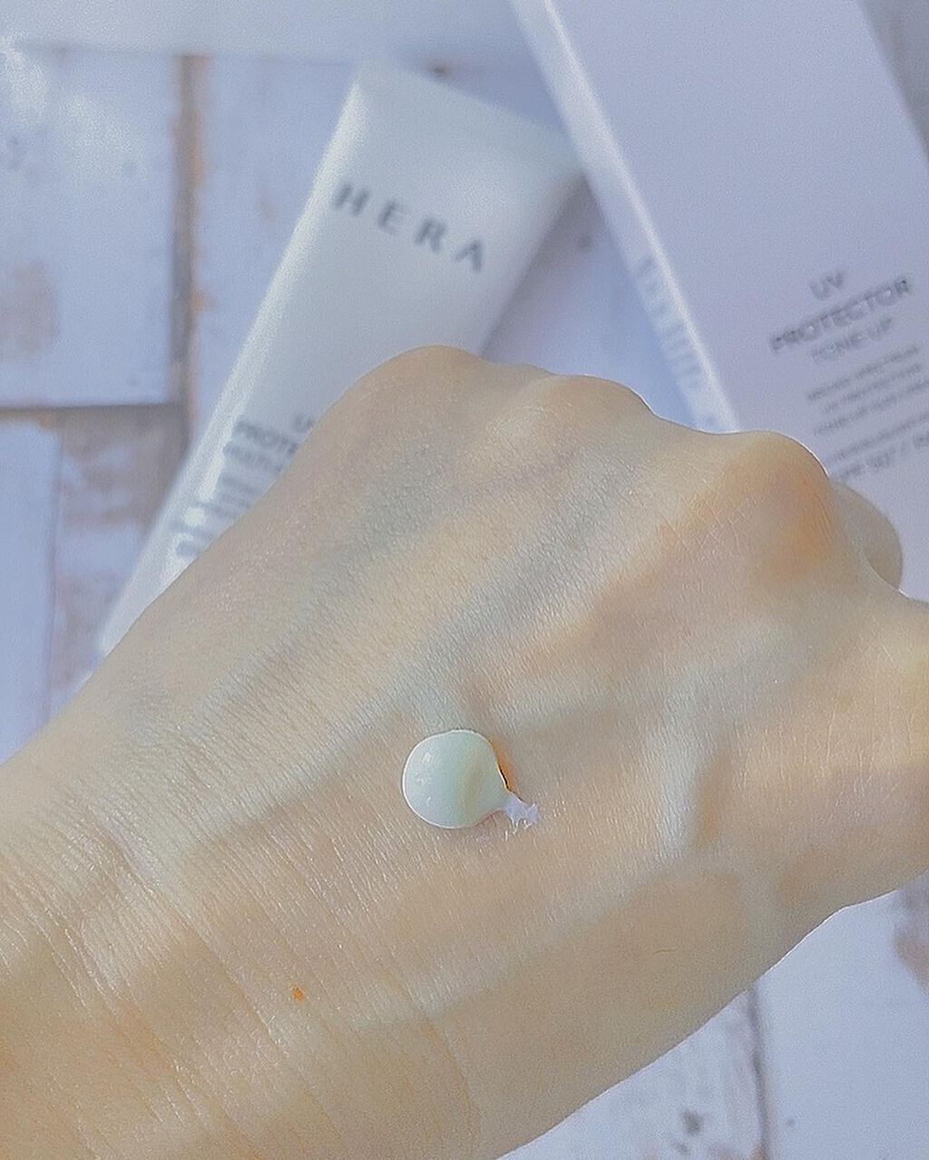 UVプロテクター トーンアップ/HERA/日焼け止めクリームを使ったクチコミ（3枚目）