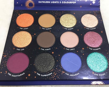 ザ ゾディアック カラフル アイシャドウ パレット/ColourPop/アイシャドウパレットを使ったクチコミ（2枚目）