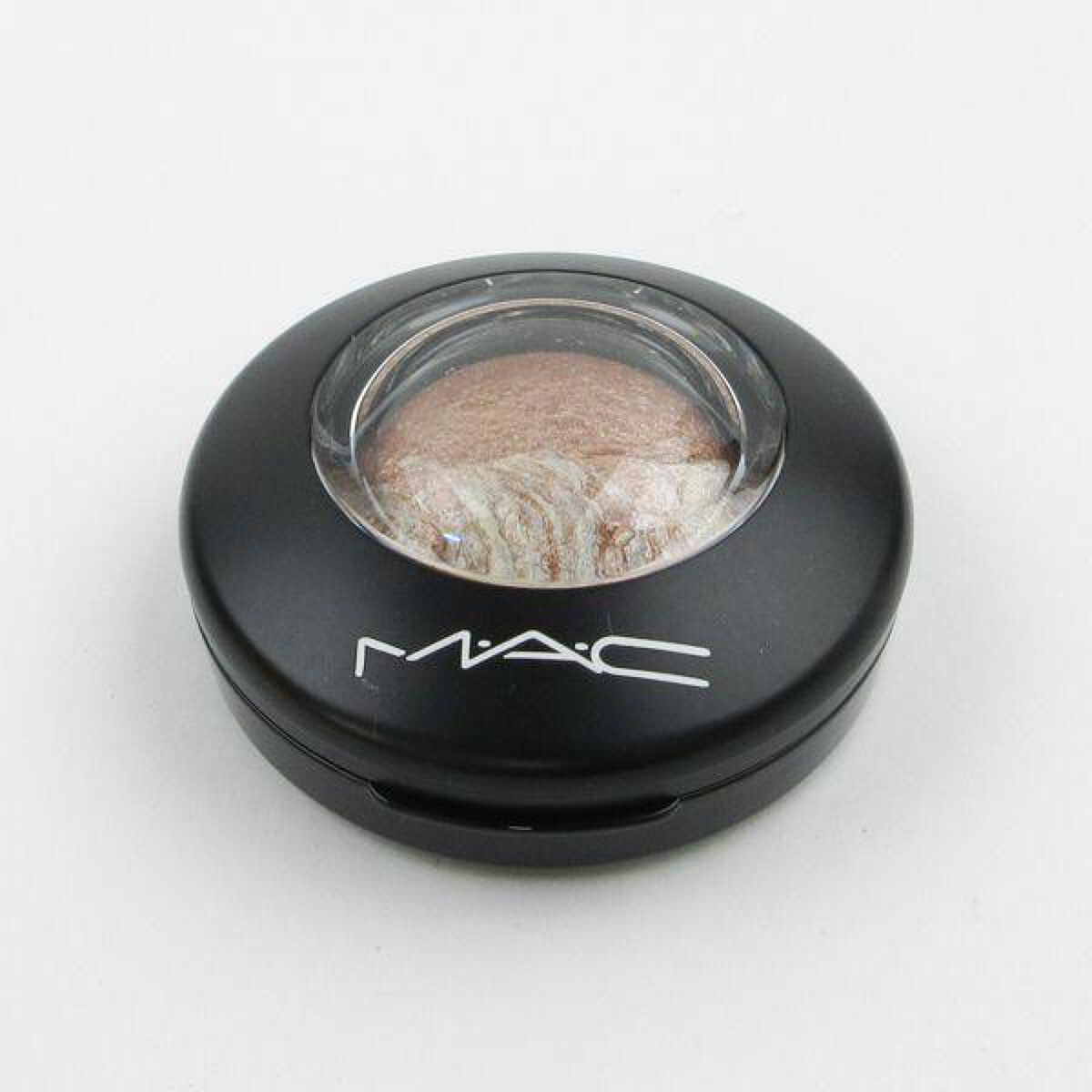 ミネラライズ アイシャドウ ラブコネクション