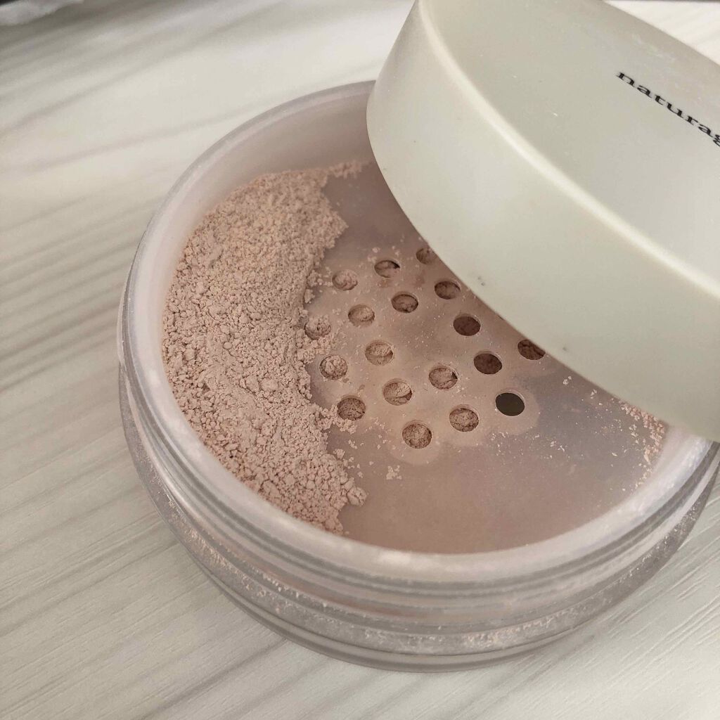 ルースパウダー シアーモイスト/ナチュラグラッセ/ルースパウダーを使ったクチコミ（2枚目）