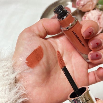 M·A·C ロックド キス インク リップカラー/M・A・C/口紅を使ったクチコミ(2枚目)