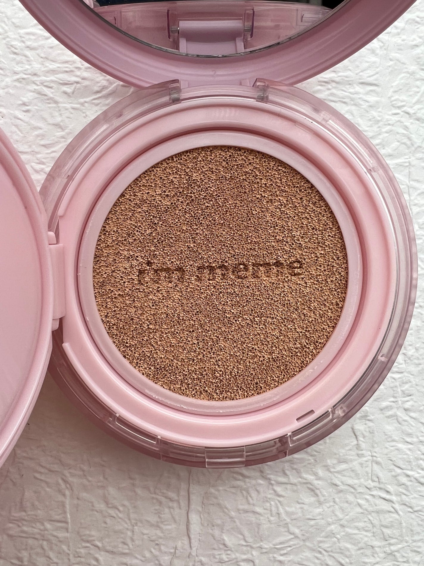 ワンダーベルベットラスティングクッション/i’m meme/クッションファンデーションを使ったクチコミ(2枚目)