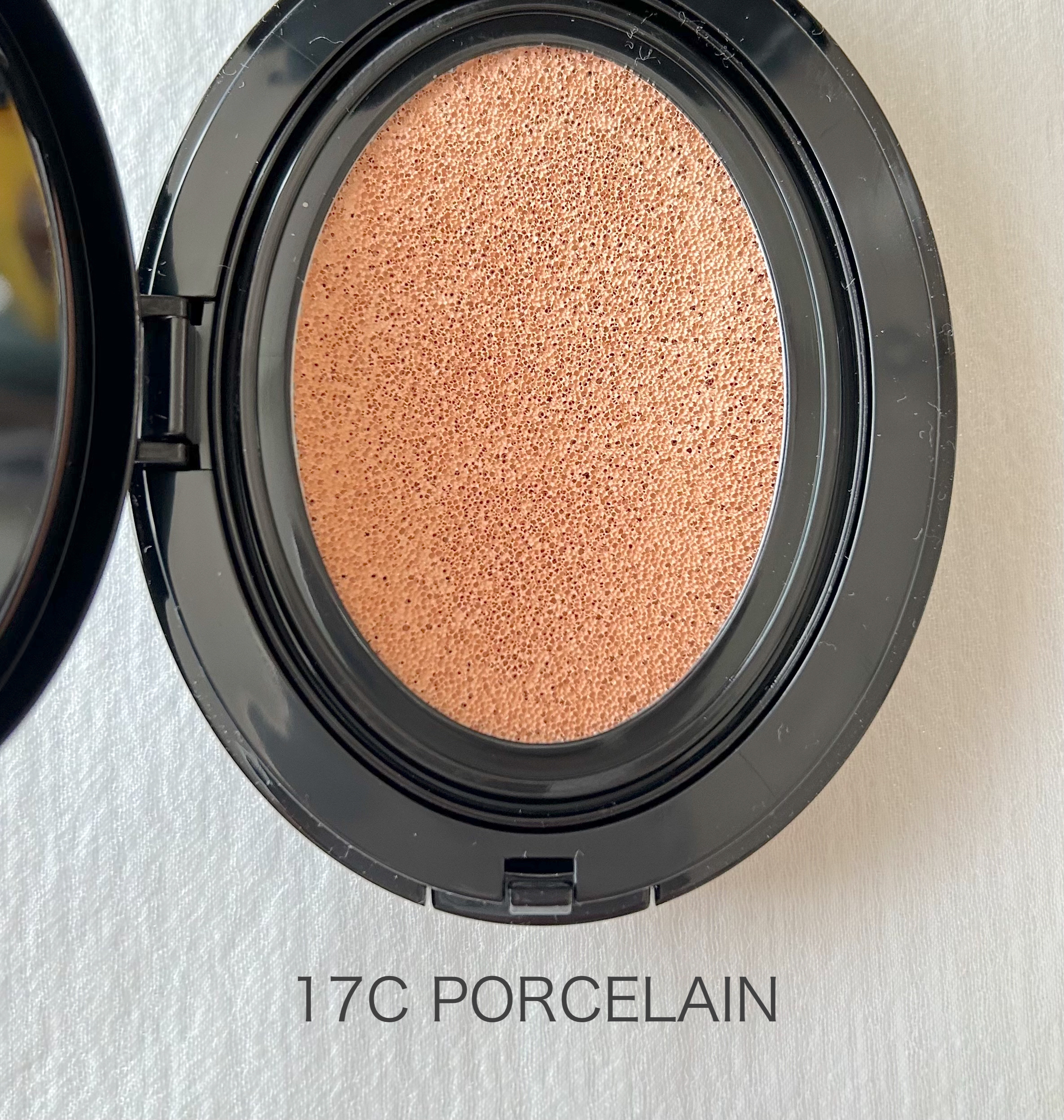 マスクフィットクッション 17Cポーセリン/TIRTIR(ティルティル)/クッションファンデーションを使ったクチコミ（3枚目）