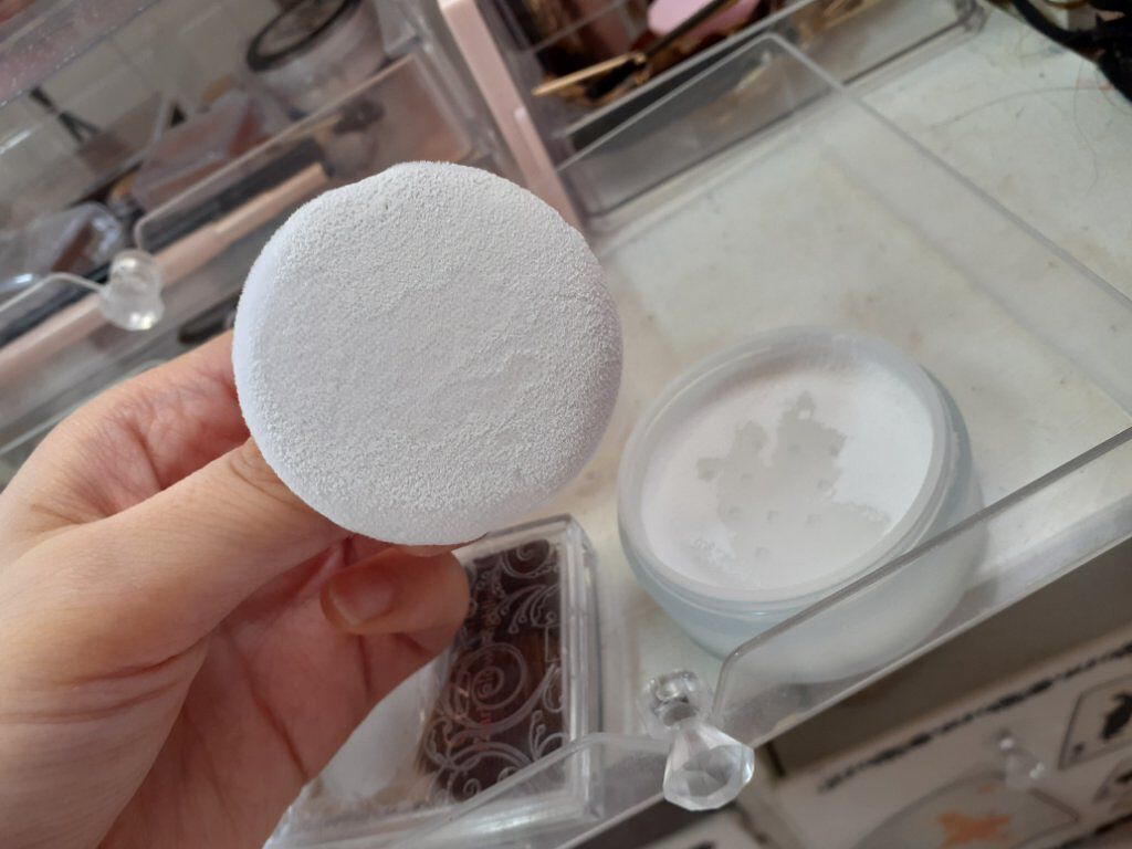 薬用美白 フェイクヌードクリーム ホワイトティーの香り/素肌記念日/化粧下地を使ったクチコミ（3枚目）