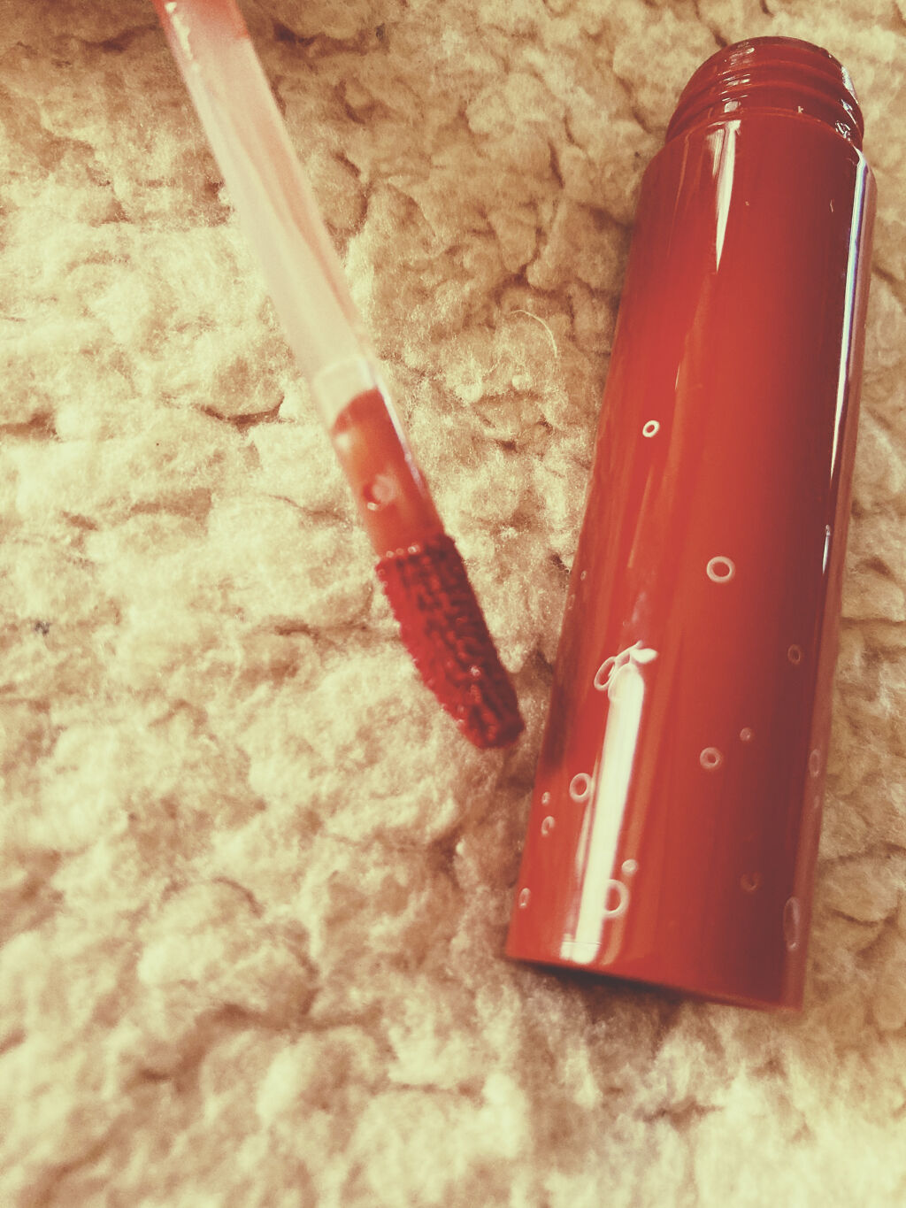 ジューシーラスティングティント/rom&nd/リップティントを使ったクチコミ（2枚目）