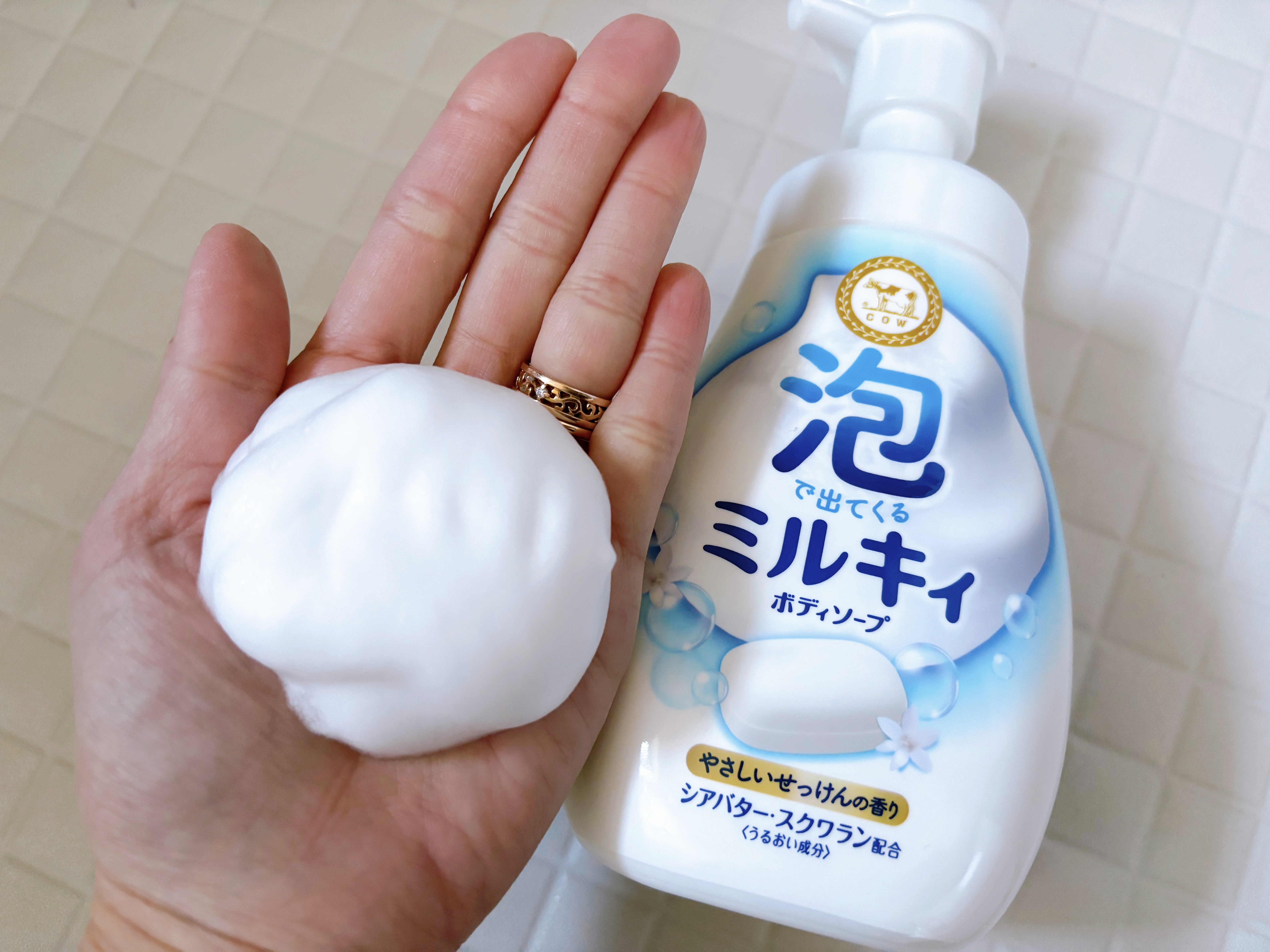 泡で出てくる ミルキィボディソープ やさしいせっけんの香り/ミルキィ/ボディソープを使ったクチコミ（3枚目）